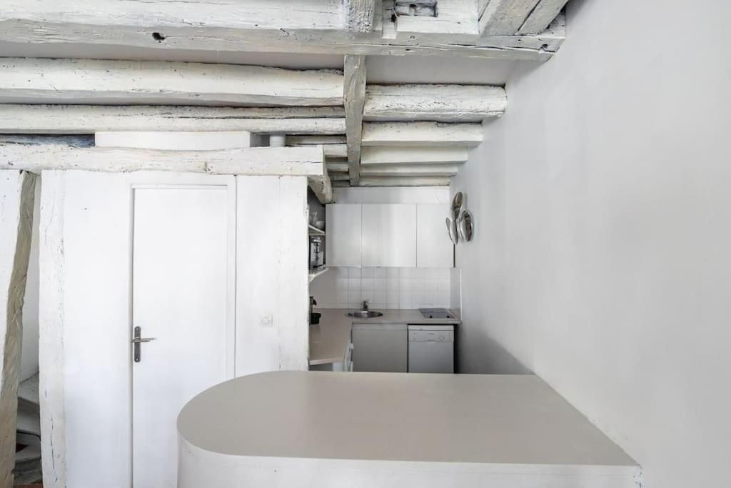 Joli Duplex Au Coeur Du Marais Appartement *